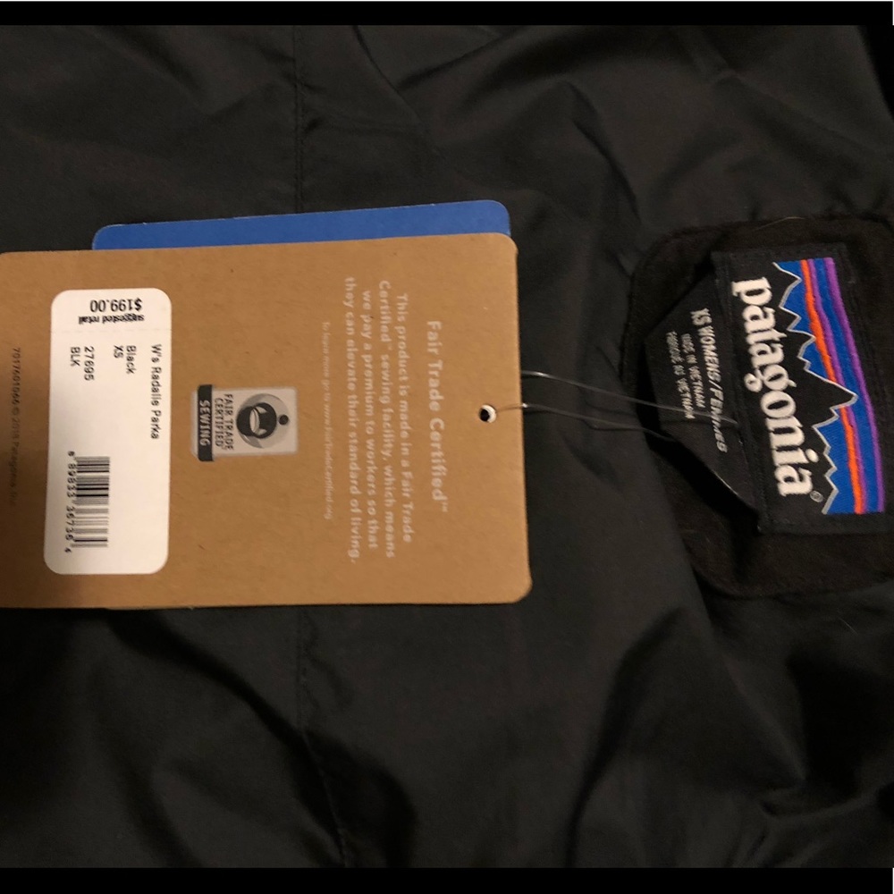 PATAGONIA PARKA *BRAND NEW WITH TAGS*